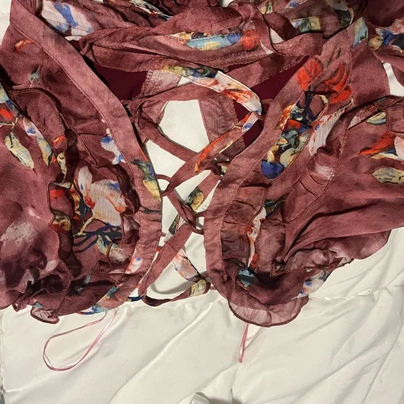 Floral Ruffled dress - Picture 3 of 3